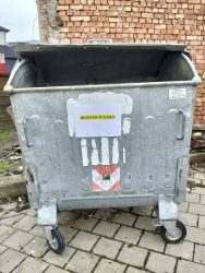 deseuri textile container putna2